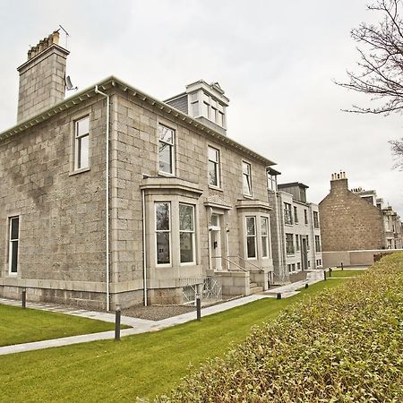 Apple Apartments Devanha Gardens Aberdeen Exterior photo